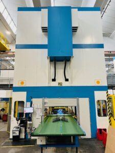 스탬핑 프레스 Schuler T600 - 600 톤 (ID:76401) - Dabrox.com