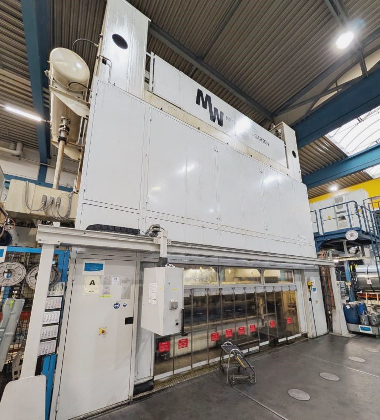 스탬핑 프레스 Muller Weingarten HUQ 4.1100 - 1100 톤 (ID:76410) - Dabrox.com