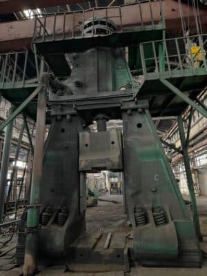 단조 해머 NKMZ Kramatorsk M2152 - 16 톤 (사진 4)