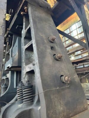 단조 해머 NKMZ Kramatorsk M2152 - 16 톤 (사진 1)