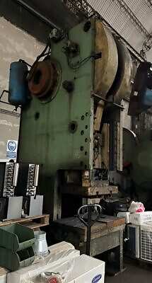 C형 프레스 Stanko KM2134A - 250 톤 (사진 4)
