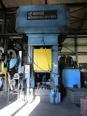 스크류 프레스 SMS Hasenclever SPK 800/820/355/1075 - 800 톤 (사진 1)