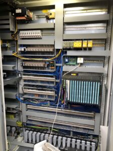 스탬핑 프레스 Schuler GMO 2-315-2000-160 - 315 톤 (ID:76354) - Dabrox.com