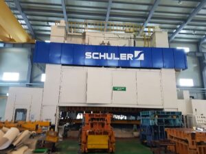 시트 스탬핑 프레스 Muller Weingarten - 2400 톤