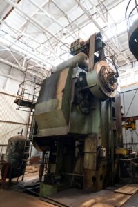 너클 조인트 프레스 TMP Voronezh K04.127.846 - 4000 톤 (ID:S90499) - Dabrox.com