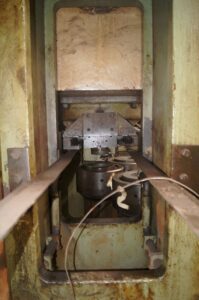 너클 조인트 프레스 TMP Voronezh K04.127.846 - 4000 톤 (ID:S90505) - Dabrox.com