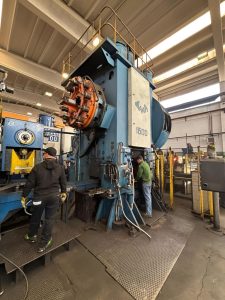 열간단조 프레스 TMP Voronezh К04.038.842 - 1600 톤 (ID:76417) - Dabrox.com