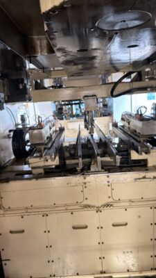 스탬핑 프레스 Krupp PST 620 - 620 톤 (사진 2)