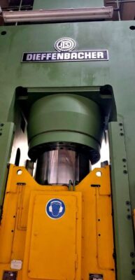 유압 프레스 Dieffenbacher P0-F 1250A - 1250 톤 (사진 7)