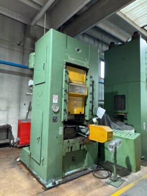 너클 조인트 프레스 Barnaul K8340 - 1000 톤 (사진 3)