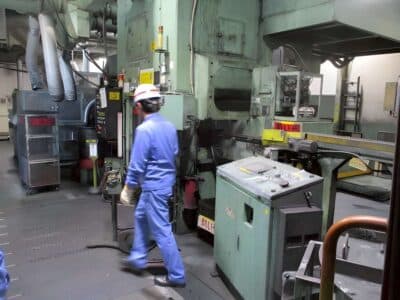 냉간 단조 프레스 Komatsu L1C630L - 630 톤 (사진 9)