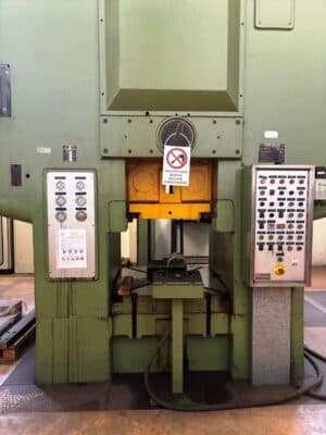 너클 조인트 프레스 Kieserling KKPR 2000/1000 - 2000 톤 (사진 8)