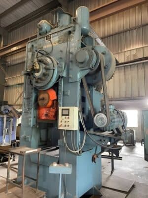 열간 단조 프레스 Smeral LZK 1000 - 1000 톤 (사진 4)
