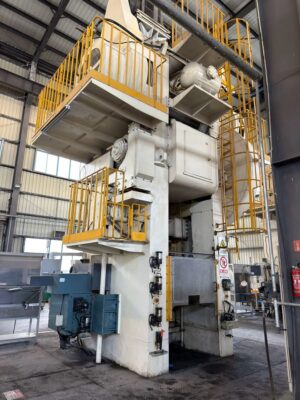 냉간 단조 프레스 Chin Fong KP-1000 - 1000 톤 (사진 2)