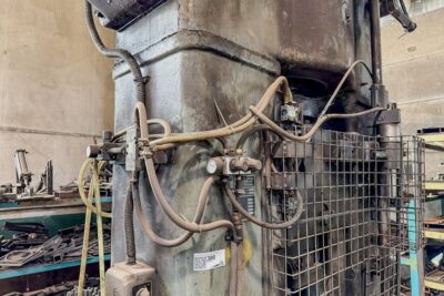 나사 프레스 Berrenberg RSPe 230/300 - 300 톤 (사진 10)