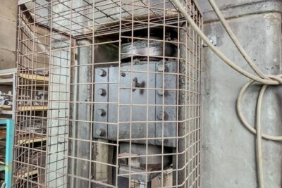 나사 프레스 Berrenberg RSPe 230/300 - 300 톤 (사진 13)