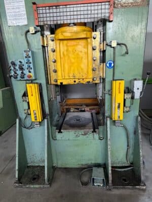 나사 프레스 Gamei PHG 200/315 - 315 톤 (사진 3)