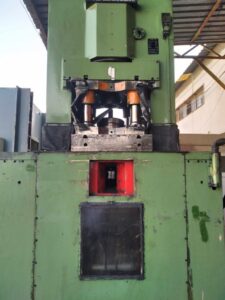 너클 조인트 프레스 Grabener GKN 1000s/11/31007 - 600 톤 (ID:76291) - Dabrox.com