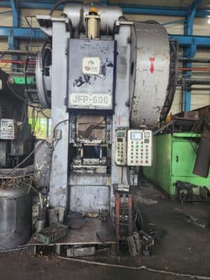 열간 단조 프레스 Jaewoo JFP 600 - 600 톤 (사진 1)