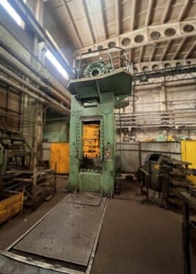 트리밍 프레스 TMP Voronezh KA2534 - 250 톤 (사진 1)