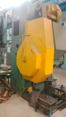 냉간 압출 프레스 Barnaul K0034 - 250 톤 (사진 3)