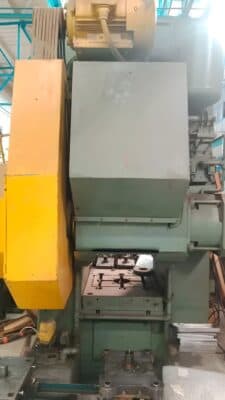 냉간 압출 프레스 Barnaul K0034 - 250 톤 (사진 1)
