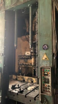 트리밍 프레스 TMP Voronezh K2538 - 630 톤 (사진 1)