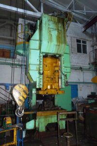 C 형 프레스 TMP Voronezh - 250 톤