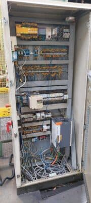 스탬핑 프레스 Schuler P2E2S 315/1.25 - 315 톤 (사진 16)