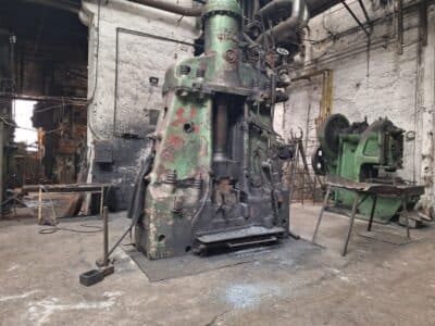 단조 해머 Huta Zygmunt MPM 1000 - 3600 kg·m (사진 2)
